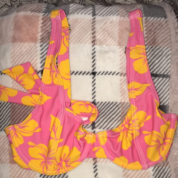 🌺 Hawaiian Hibiscus Print (OG) Small SNRKLBR SWIM - Picture 13 of 13